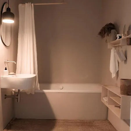 Stylish Near The Historic Center 아파트 *