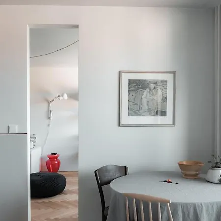 Stylish Near The Historic Center 아파트 트르나바