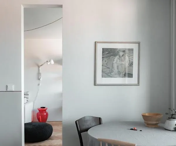 Stylish Near The Historic Center アパート トルナヴァ